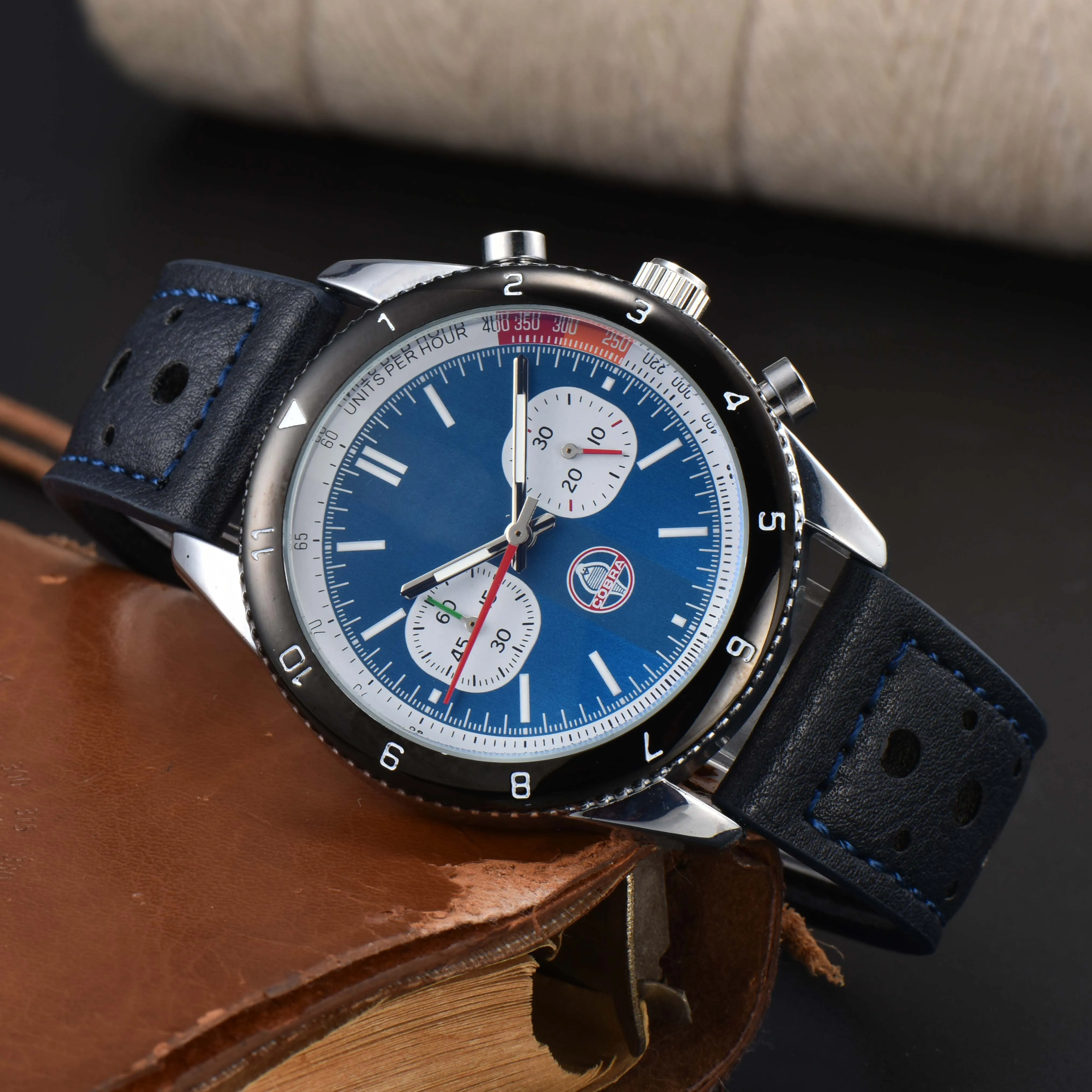 Luxury Mens Quartz Watch With B01 Dial Affordable Chronograph Watches Belt And Steel Strap High Quality BE 03 By Navitimer From Xiangwang66 39.2 DHgate.Com