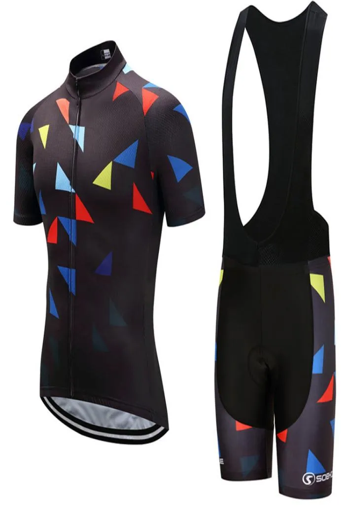 2019 Nuove maglie da ciclismo estivo 2019 Set sede a maniche corte per ciclismo Shorts Shorts Team Ropa Maillot Ciclismo Gel Pad 042059501