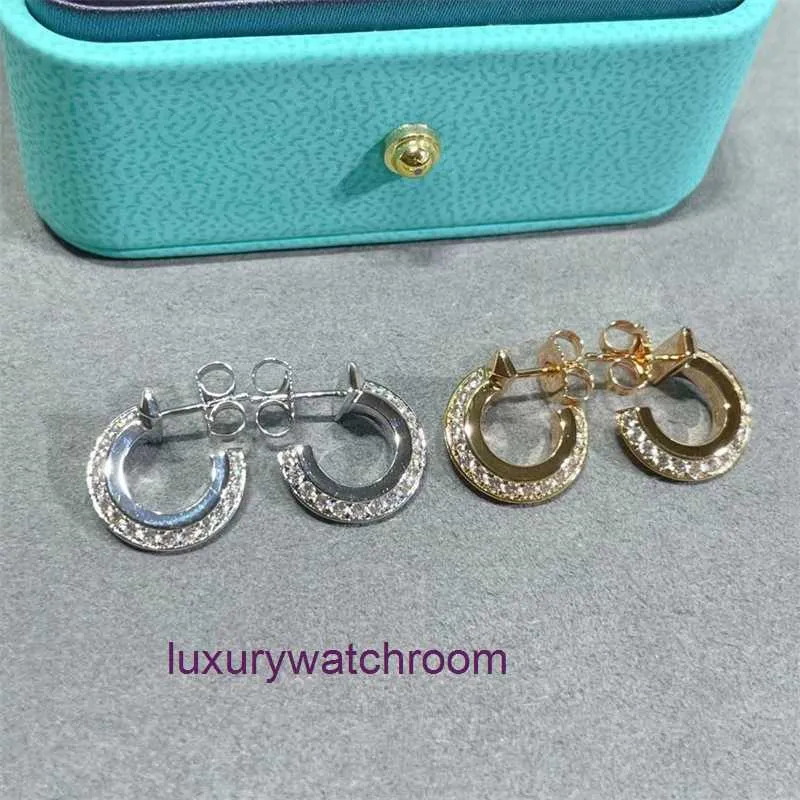Moda proste kolczyki ttifeeny wszechstronne pierścionki kolczyki diamentowe niszowe luksusowe wysokiej klasy stylowe wszechstronne i codziennie z kręgami
