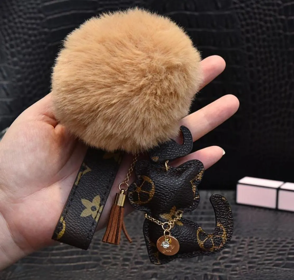 Cat Teddy Bear Pompom Keychains Fashion Rhinestone Key Chain Ring Pu Leather Car Buckles Smyckeväska Charm Tillbehör Animal Keyr1069726