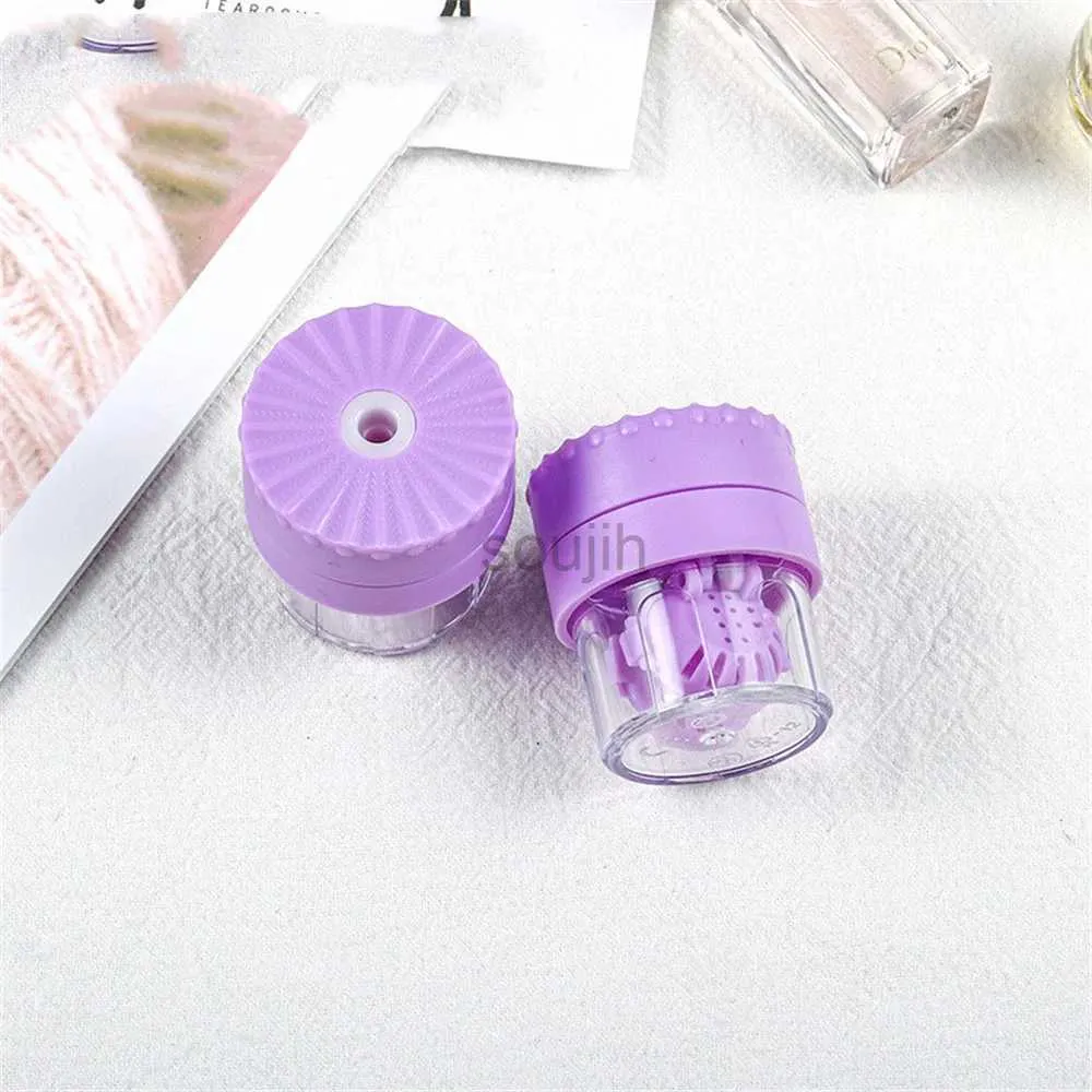 Kontakta lins Tillbehör Nytt manuellt roterbar typ Kontaktlinsrengörare Portable Contact Lens Beauty Pupil Storage Cleansing Container Tools Travel Kit D240426