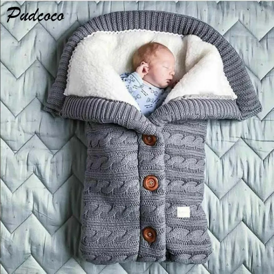 2019 Brand Newborn Baby Winter Warm Sleeping Bags Infant Button Knit Swaddle Wrap Swaddling Stroller Wrap Toddler Blanket211M