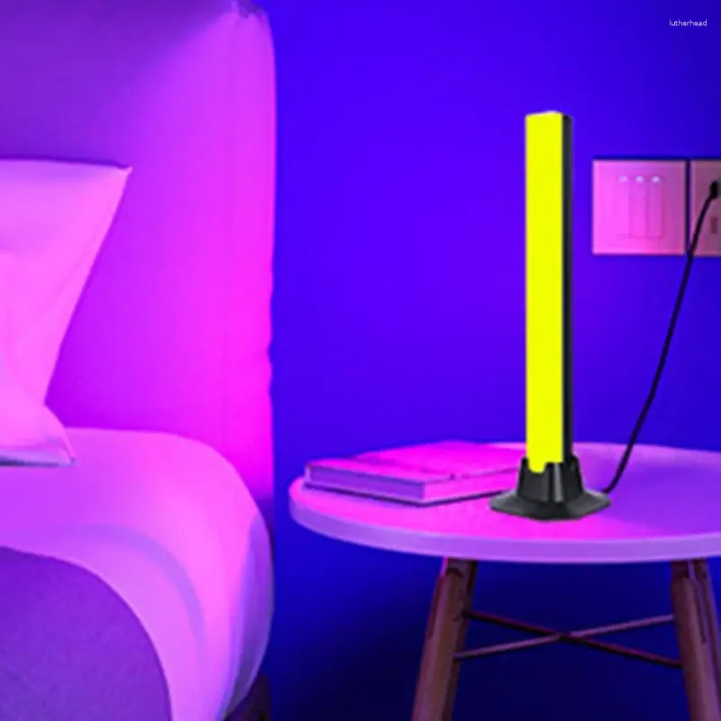 Bordslampor Heminredning Dynamisk RGB LED -ljusfält med fjärrkontroll för spel -TV Backlight PC Room Monitor Desk USB Powered Ambient Music