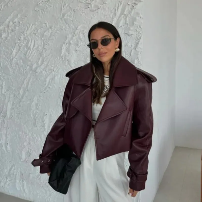 DHgate.com:Womens Solid Color Cropped Leather Jacket with