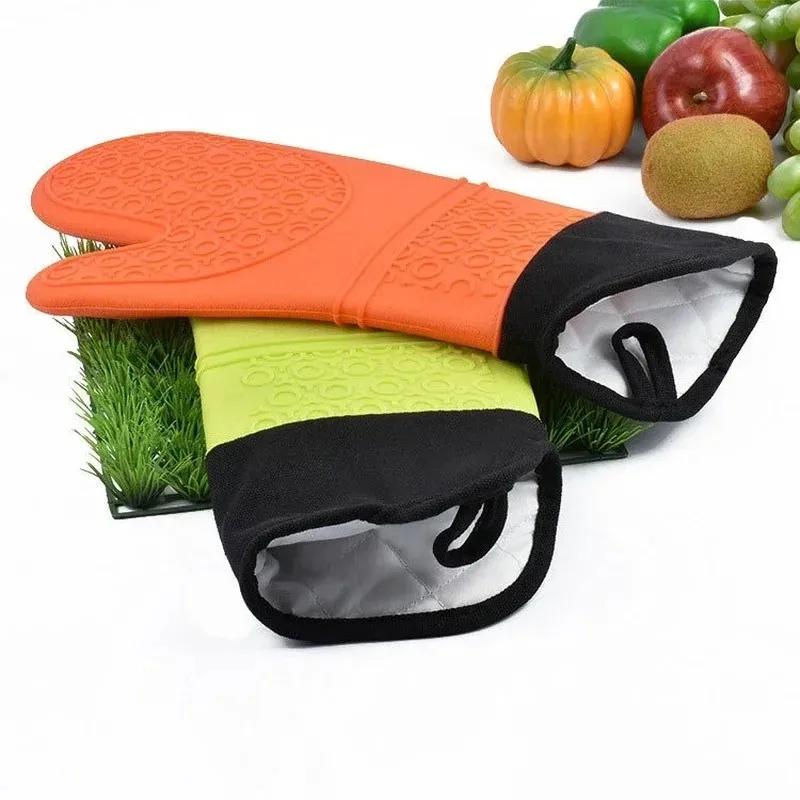 2024 Mitts e suportes de forno extra longos define as luvas de cozinha de silicone resistentes ao calor. Potholders1.Luvas de cozinha de silicone e almofadas quentes