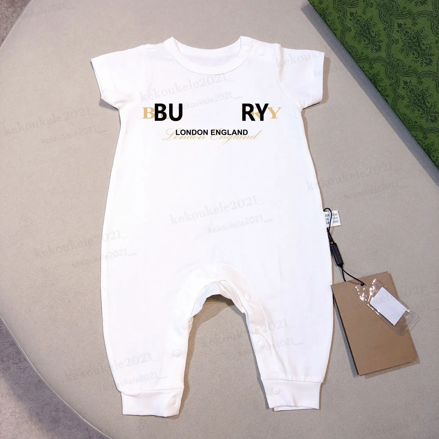 0-3 år baby rompers sommar spädbarn korta ärmkläder pojkar flickor mjuka bomull barn jumpsuit nyfödd vit romper