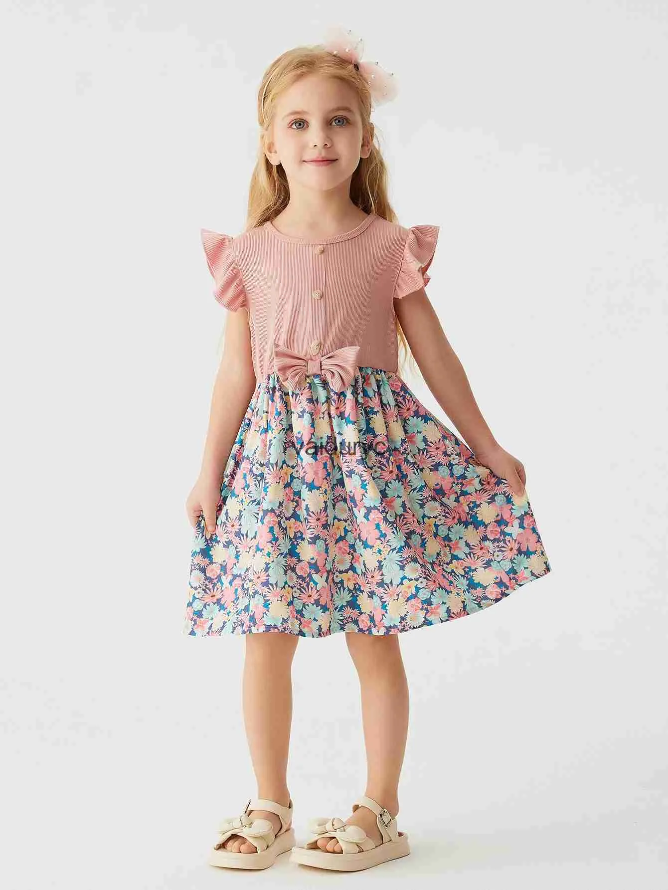 Flickas klänningar flickor sommar ärmlös älskling tryckt klänning 0-4 streck ärm design hem skarvade tryckta klänningar barnklänningar för flickor h240429