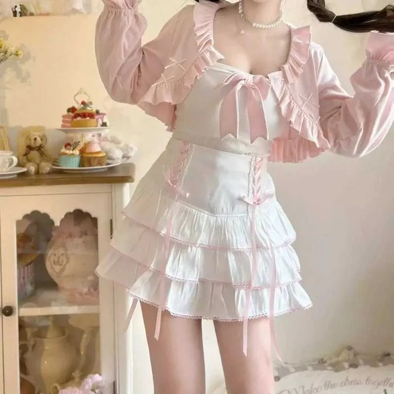 Saias 2024 Estilo japonês Kawaii Lolita Saias plissadas Escola Coreana Mulheres 90 da cintura alta bandagem Fada y2k Skirt estética Y240420