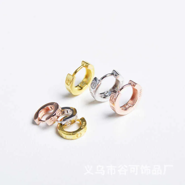 Gold Diamond Design Charm Full Corps Pure Silver 18K Vérités d'oreille Gol Gold Nails petits avec des bracelets d'origine Cartiraa