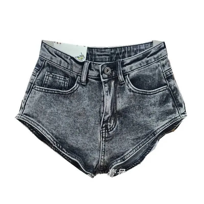 Frauenshorts neue Frauen Ultra-Short-Jeans 2023 Low Taille Vintage Blue V-förmige sexy Bodycon Heiße Hosen Y240425