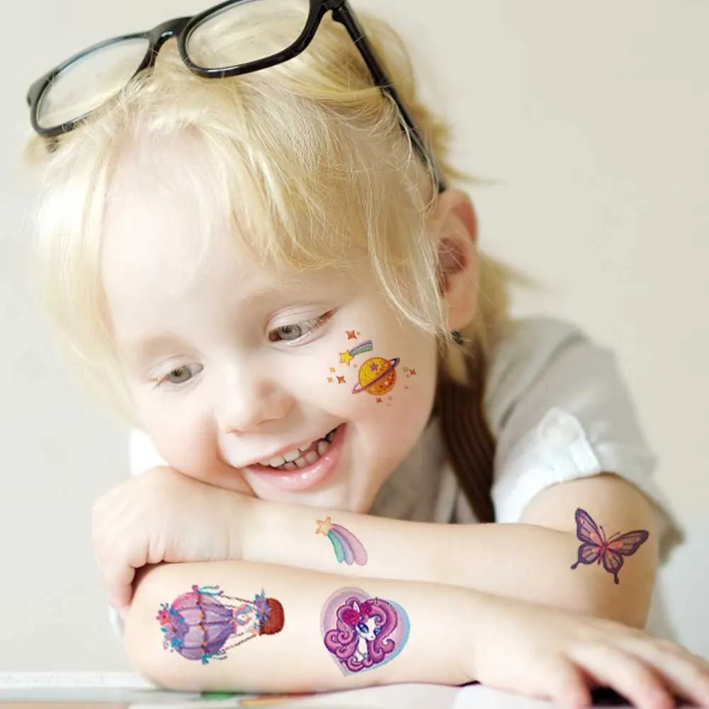 Tattoo overdracht 6pcs Cartoon glitter tatoeages waterdichte zeemeermin eenhoorn gezicht tattoo stickers schoonheidstatoeages voor kinderen verjaardagsfeestje gunsten decor 240427