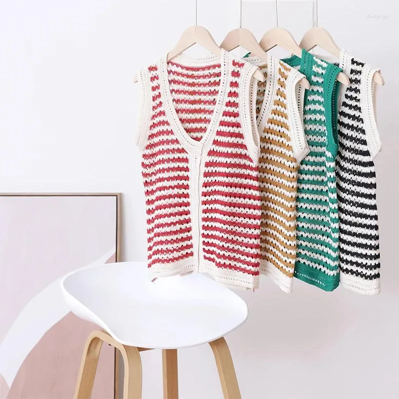 Gilet pour femmes 2024 Summer Women Fashion Sans manches Sexy Sexy Casual Striped Cotton and Linen Material V-Neck Tricoted Soft Cardigan College