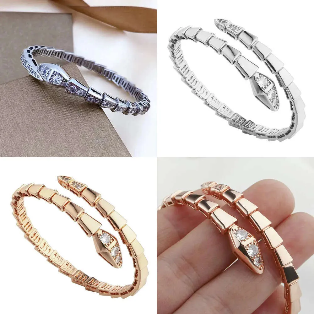 Heart 2024 Gold Bangle Designer Bracelets en diamant pour femmes bijoux de serpent en acier inoxydable pour femmes