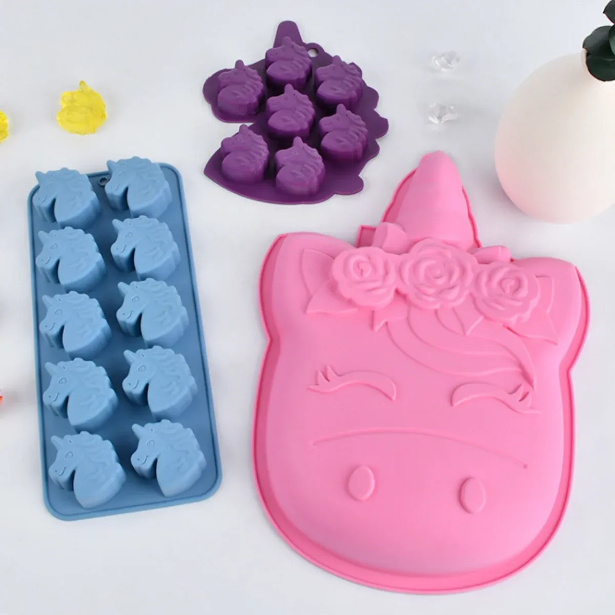 Moulds Creative Unicorn Baking Silicone Mold Horse Animal Chocolate Candy Biscuit Mould Candle Soap Making Ice Tray Mousse Cake Decor