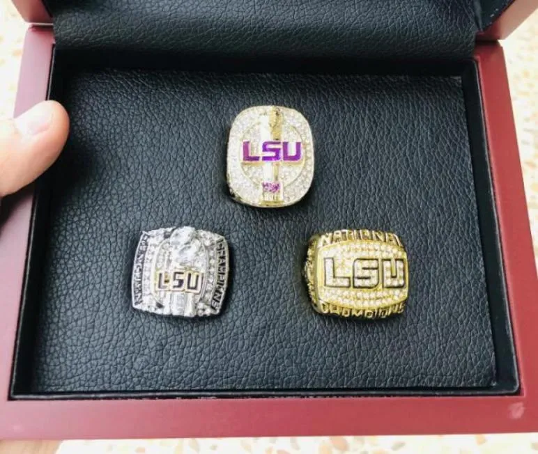 LSU 3PCS 2003 2007 2018 Tigers Nationals Team S Ring With Wood Box Souvenir Men Fan Gift 2019 2020 Wholesal2148001