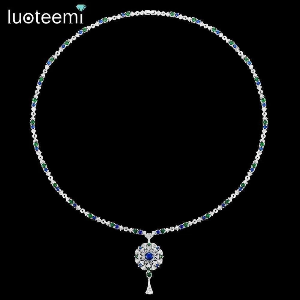 Colliers pendants Luoteemi Luxury Long Collier AAA Cumbic Zirconia Elegant Flower Sweater Collier Fashion Bijoux Womens High Quality Q240426