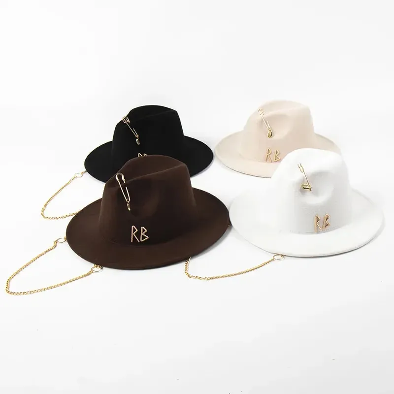 Luksusowy listu Desige Fedora Hat for Women Metal Chain Decor Jazz Party Church Caps 240415
