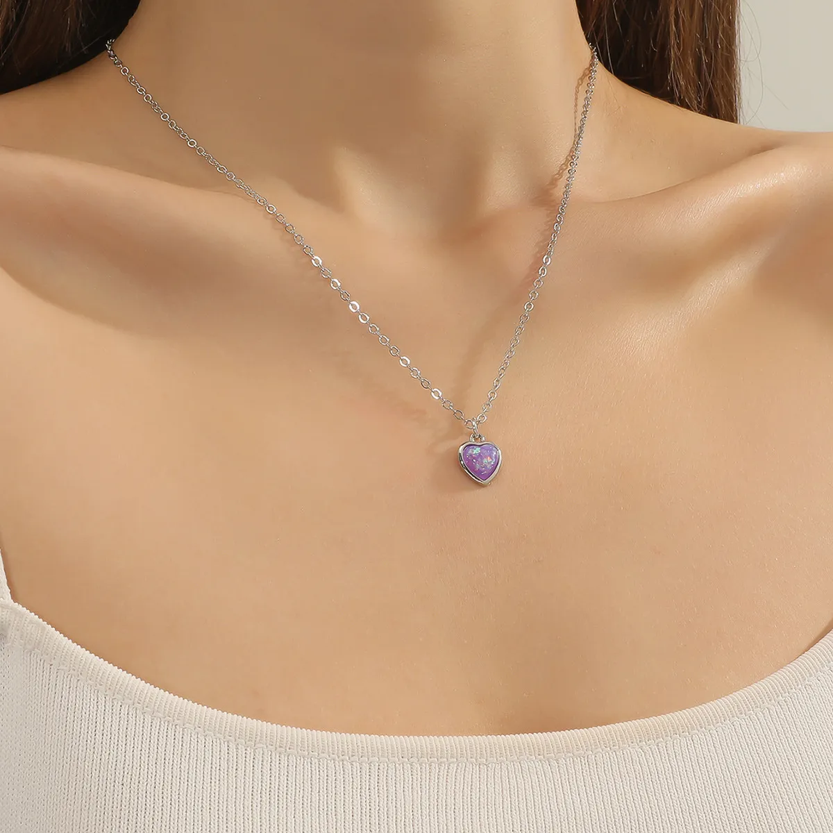 Hot Selling Fresh and Sweet Purple Love Pendant med diamanthalsband utsökt tunn kedjedalentins dag gåva