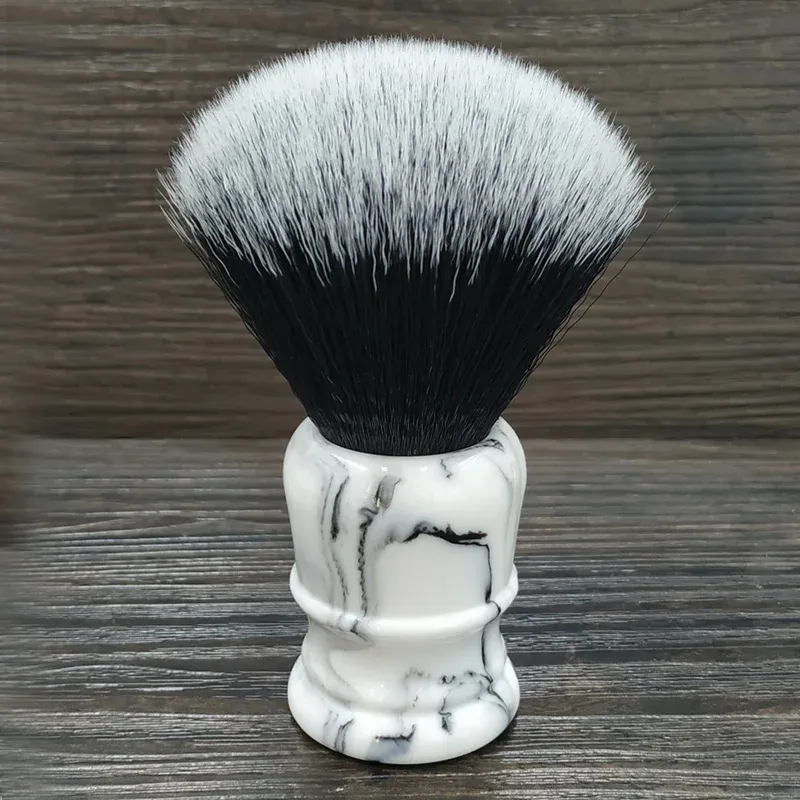 Brosse brosse à rasage de cheveux synthétique molle avec un bon nœud de smoking et poignée de résine pour le rasage humide de l'homme