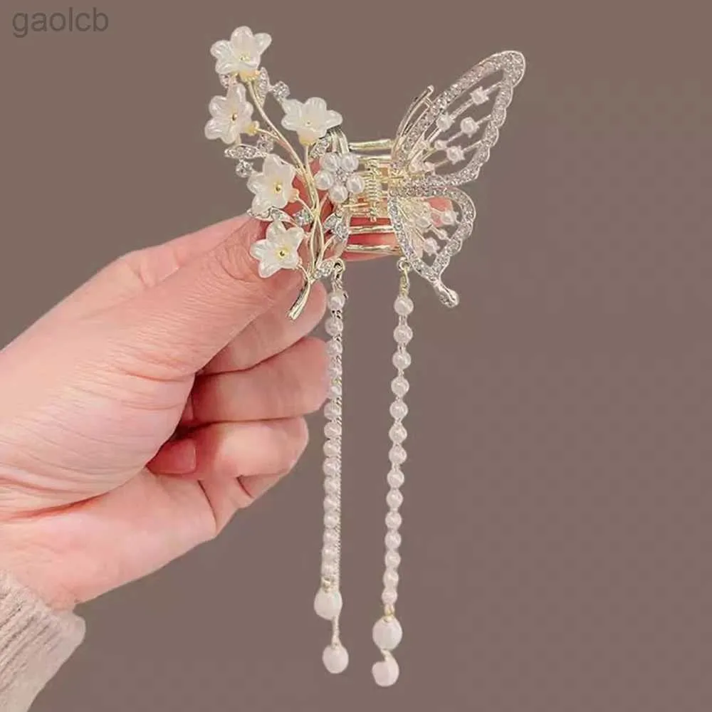 Haarclips Bronrettes Butterfly Tassel Pearl Hair Claw Red Flower Festival Haarspeld voor meisjes paardenstaart Hair Clips Crab Women Fashion Accessoires Geschenken 240426