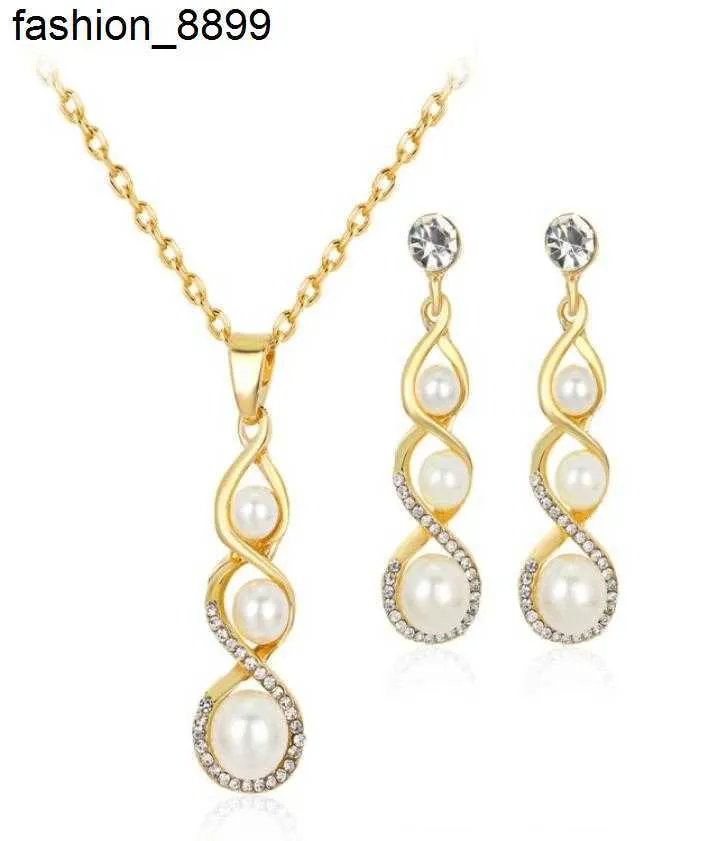 New Korean simple atmospheric alloy diamond pearl Pendant Necklace Earring Set Diamond59945162034636