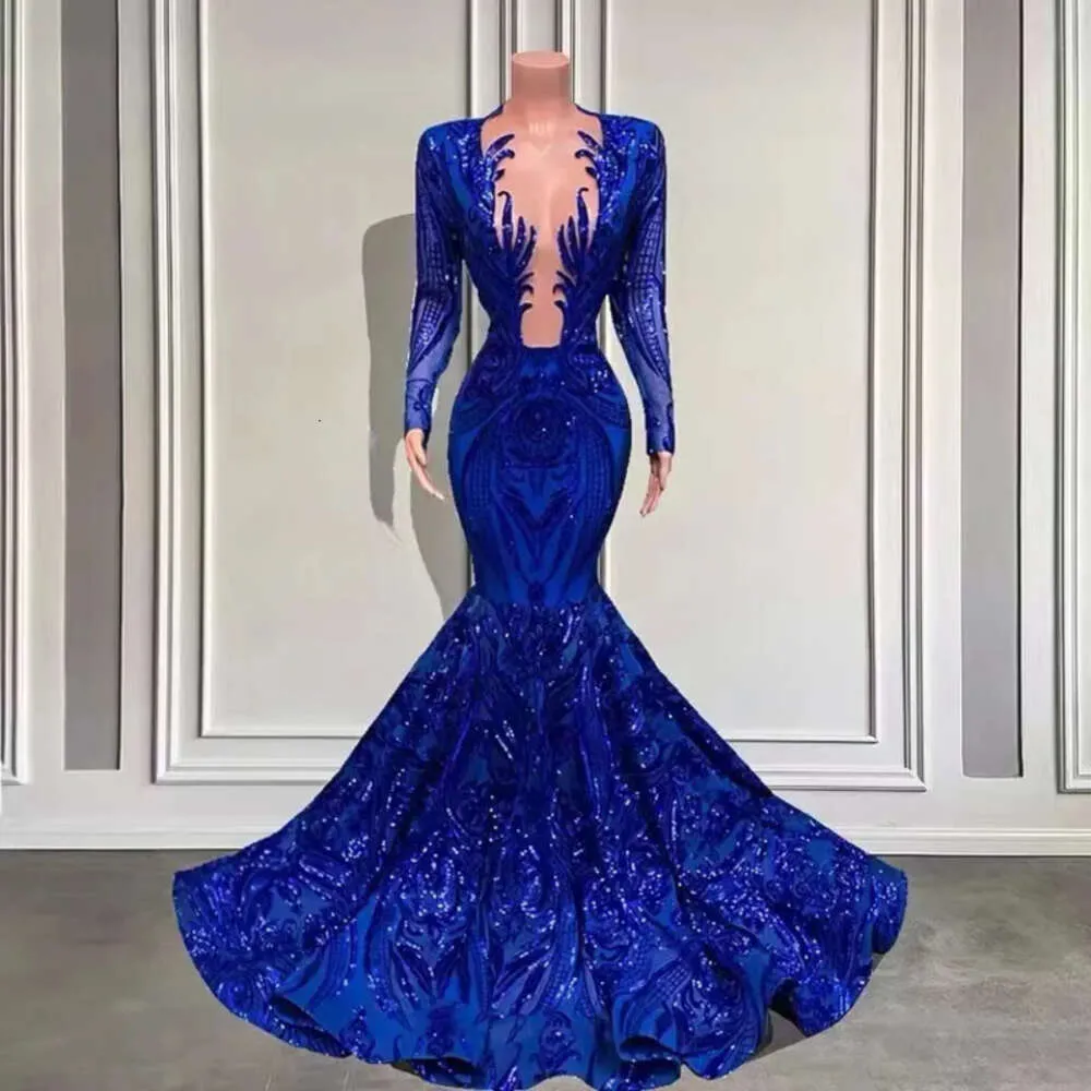 African Mermaid Sheer Blue Prom Dresses Glitter Royal Plunging Neck Pattern Sequined Lace Applique Long Sleeves Black Girls Formal Party Evening Gowns