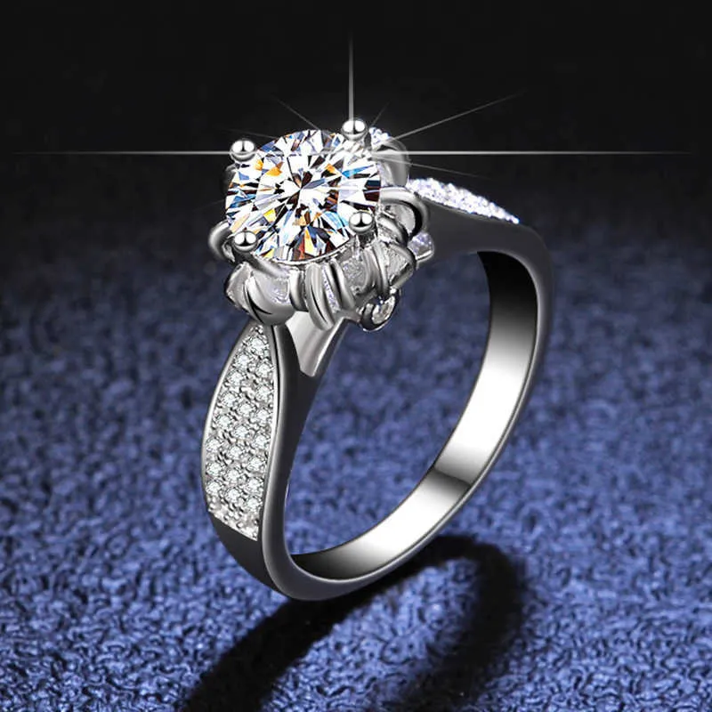Sier 925 Sterling Womens Ring Imitation Diamant 1 D-Farben Moissanit Ehering Vier Klaue Runde Wickelblumenkopfgruppe Set Diamant