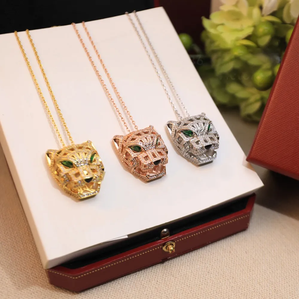 Top qualidade do colar de diamante oco da cabeça de ouro de alta qualidade Mulheres designer de aço inoxidável incrustado com o colar de leopardo de ouro em ouro de 18k Presente de joias de leopardo