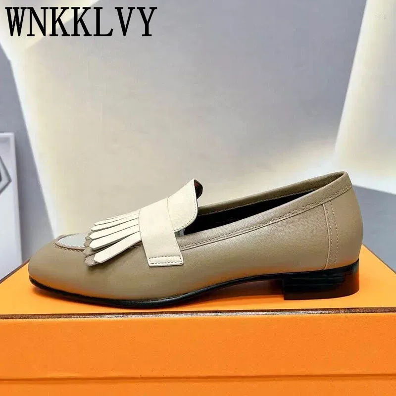 Kleding schoenen lente lederen kwastje lage hiel loafer vrouwen gemengde kleurpompen dame elegantie retro mode single ronde teen vrije sandalen