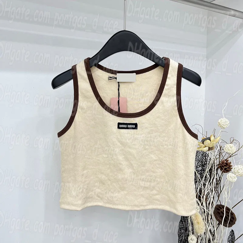 Lyxkvinnor Singlet Sticked Tank Tops Letter Tanks Knits Sexig ärmlös kvinna Skjorta Cool Summer Vest Sticks