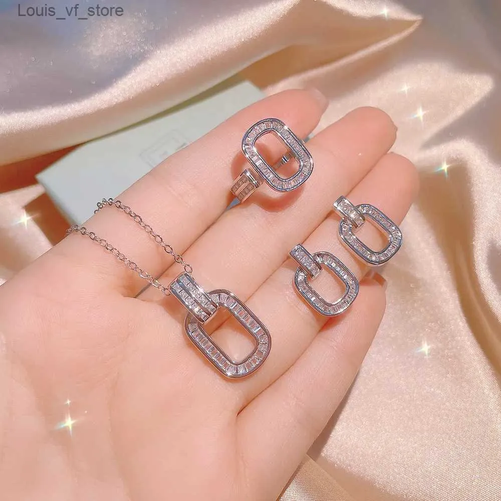Wedding Jewelry Sets 925 Silver Fashion Popular Rectangular Buckle Ring Earrings Necklace Three-Piece Engagement Party Birthday H240426