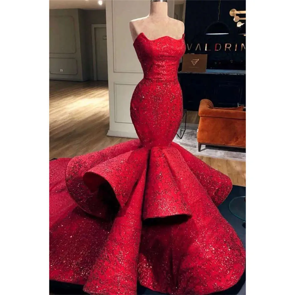 Strapless Prom Mermaid Fashion Lace Dresseses Layered Ruffles Sweep Train Red Carpet Pageant Evening Gowns Bc
