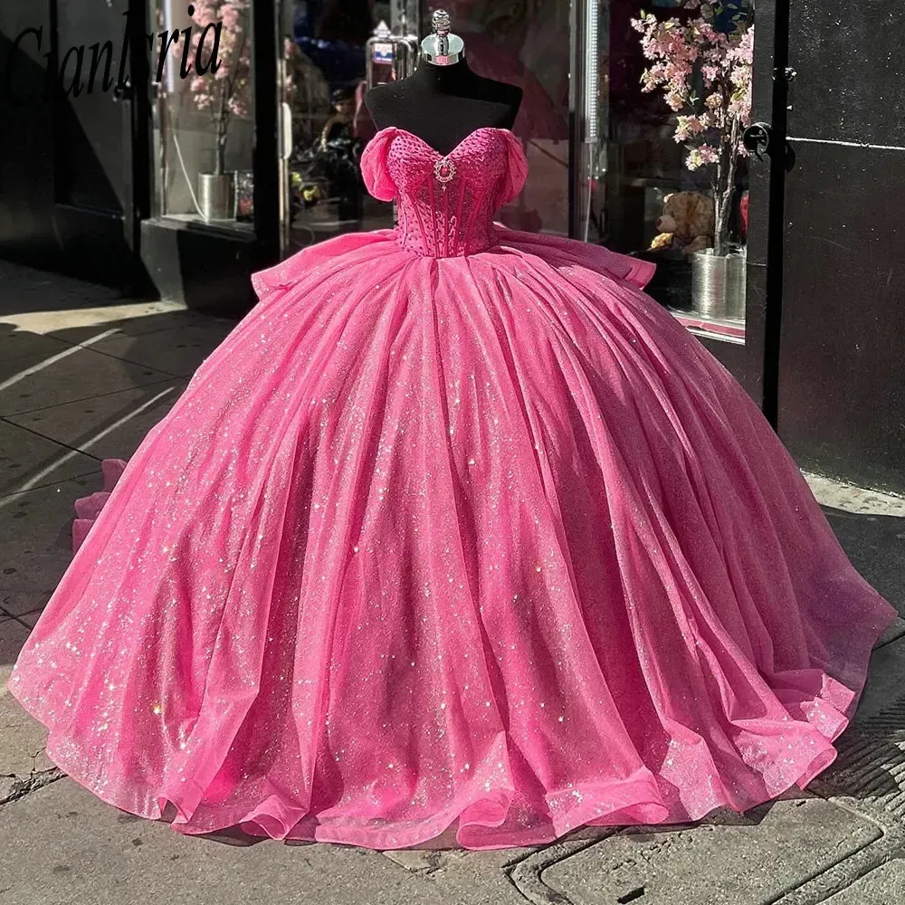 Pink Glitter Crystal Pearls Perlenkugel Quinceanera kleidet sich von der Schulterbogen süß 16 Vestidos de 15 Anos