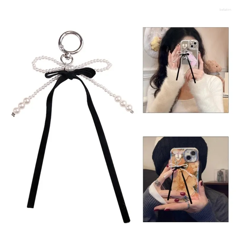 Keychains Hermoso accesorio de teléfono colgante de bolsa 3D Bowknot Keychain Mochila con cuentas para diariamente