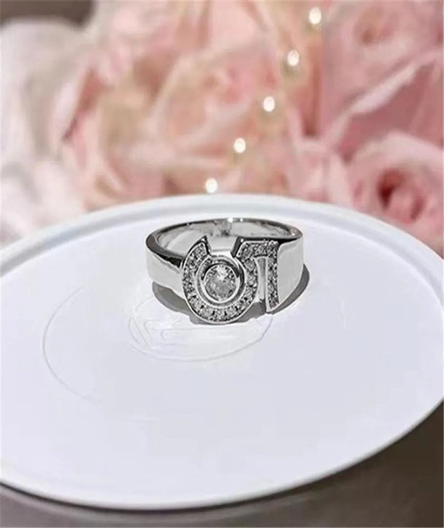 Hochzeitsringe Sterling Silber Ring Hochqualität klassische Nr. 5 Diamond Ladies Atmosphäre Abend Luxusschmuck Geschenkwedding3098959