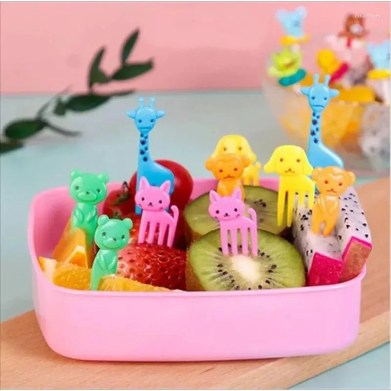 Fourks 10pcs Migne Cartoon Animal Fruit Fork Bento Grade Plastic Mini Kid Cake de dents accessoires Décoration de fête