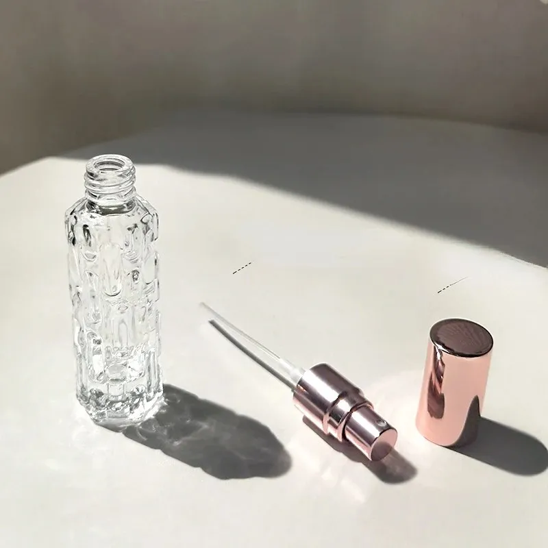 Nuovo vetro rosa da 10 ml di vetro portatile portatili portatili refilabili contenitore cosmetico a spruzzo a spruzzo vuoto viaggio piccolo campione sottomarino rosa