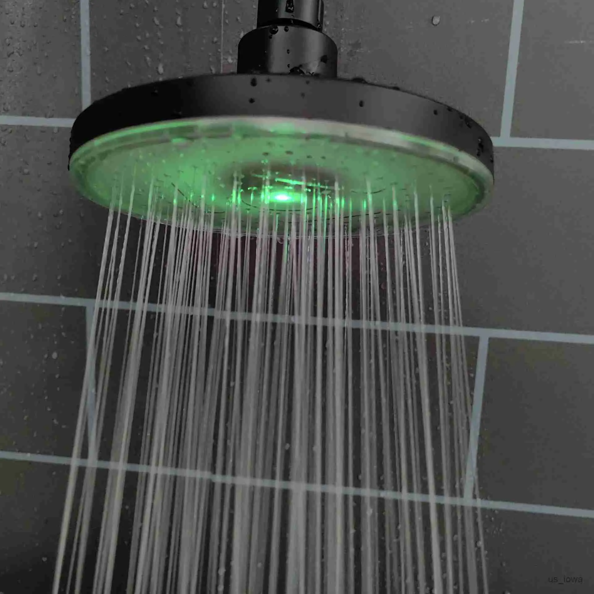 Badezimmer Duschköpfe Luxus LED 7 Farben Hochdruck großer Fluss Niederschlag Sprühduschkopf Wasser sparete Filter Dusche Badezimmerzubehör