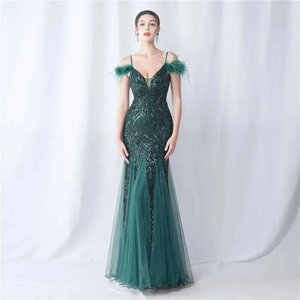 Runway Dresses Yidingzs Women Feather Long Prom Dress Off Shoulder GRN Sequin Evening Dress Sexig Party Maxi Dress Y240426