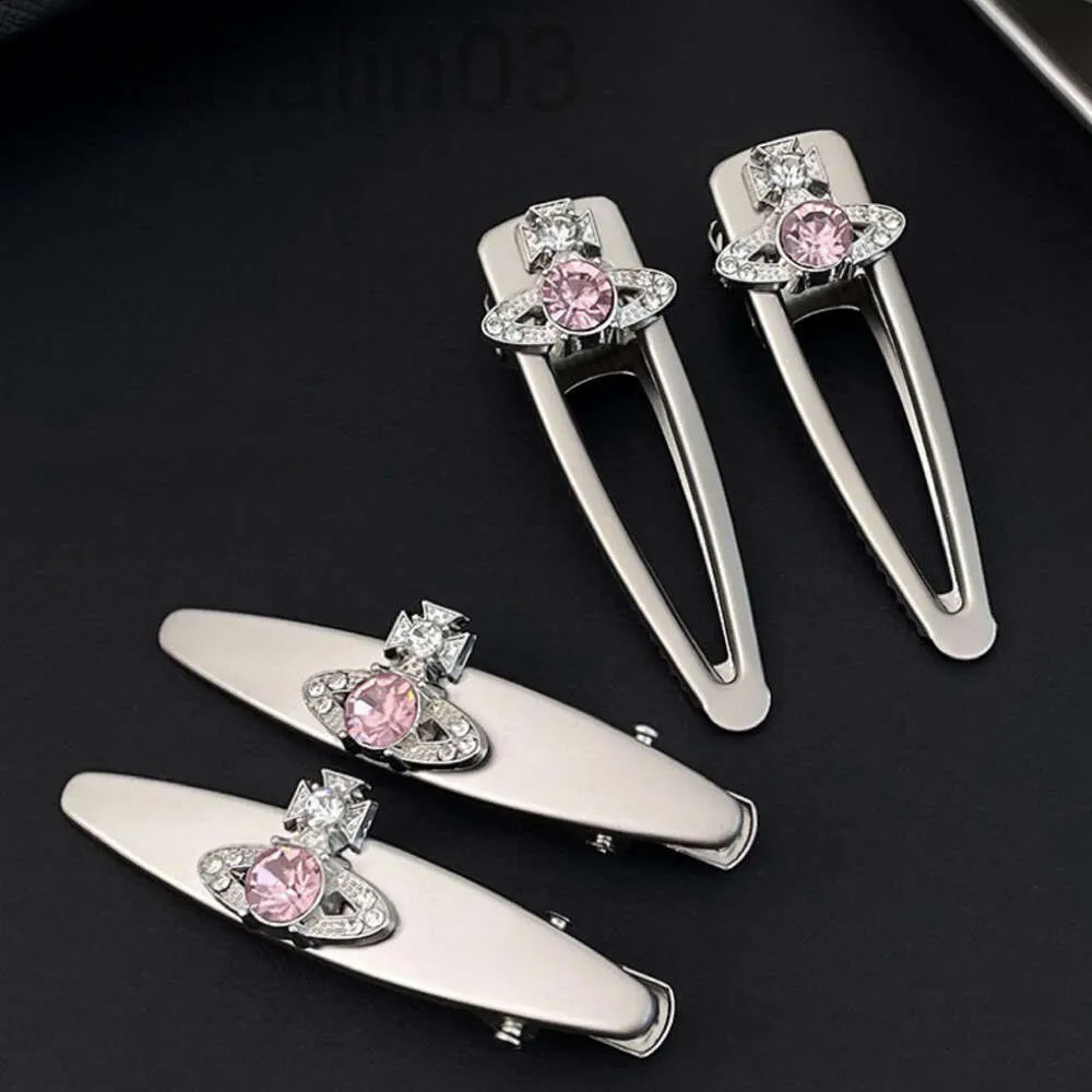 Desginer Viviennes Westwood West Empress Dowager Planet Metal Hair Clip vrouwelijke Instagram zijponsen clip voorrand clip duck snavel clip haarclip