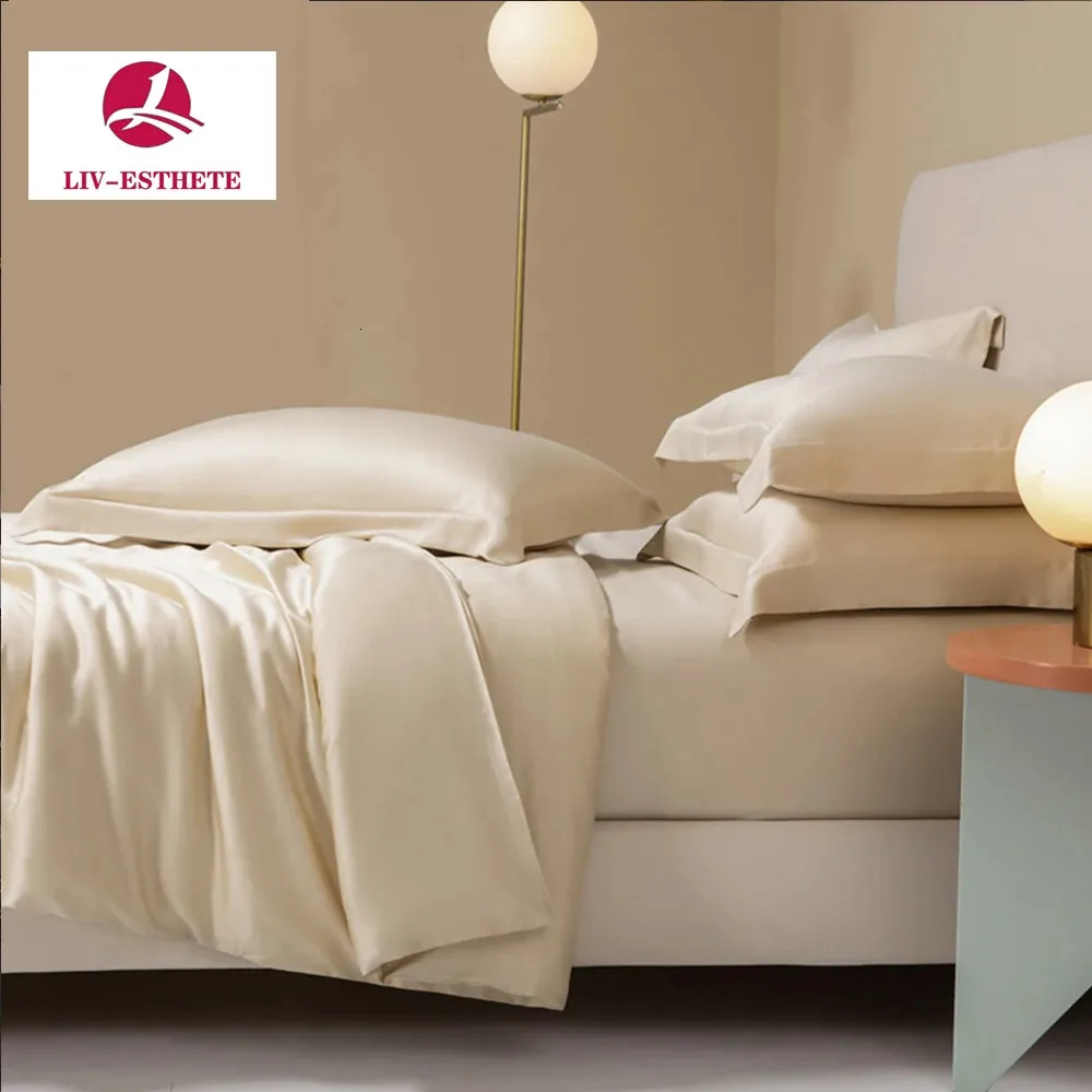 Gift Luxury Lady Liv-Esthete Luxury 100% Set di biancheria da letto doppia Queen King Coperchio Copertina Fede da letto Copertina di copertina del letto per letto 240424