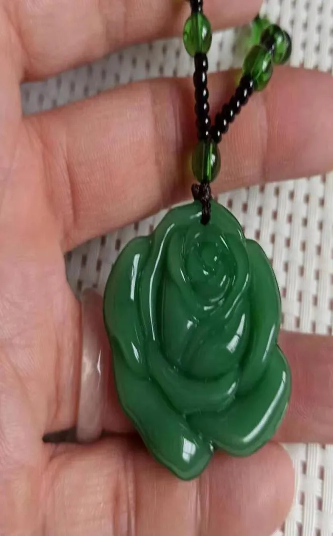 Natural Xinjiang Hetian Jasper Rose Pendant Delivery0122184840