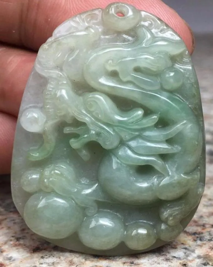 Certifié Grouly Green Natural Jade Jadeite Dragon Spit Perle Pendant A9576867