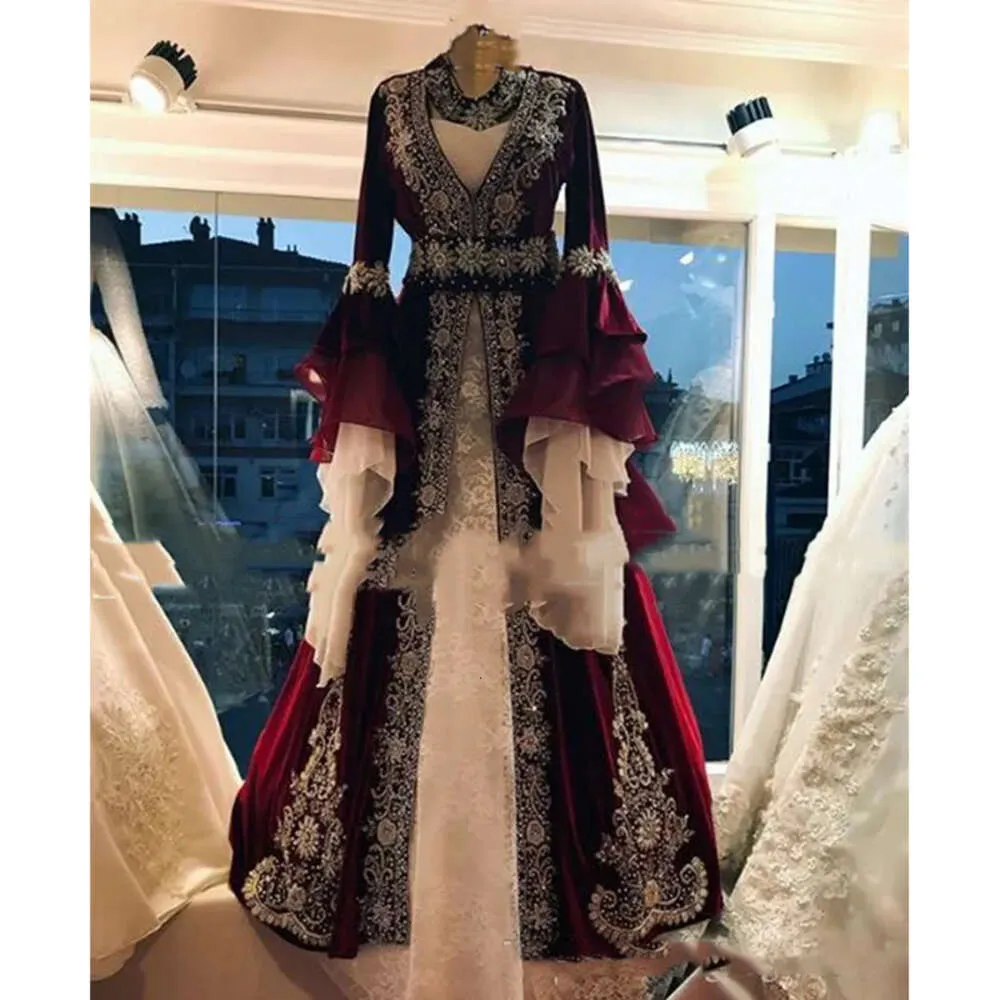 Moroccan Kaftan Bury Turkey Abaya Caftan Dresses Evening Lace Appliques Crystals Beaded Formal Party Gowns Long Sleeves A-Line Prom Celebrity Dress