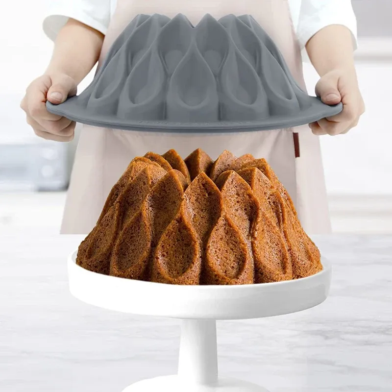 Kalıp mutfak Bakeware gıda sınıfı silikon Bundt kek kalıplar yivli tasarım pound kek pişirme aletleri tost tepsisi ekmek kalıpları somun tava