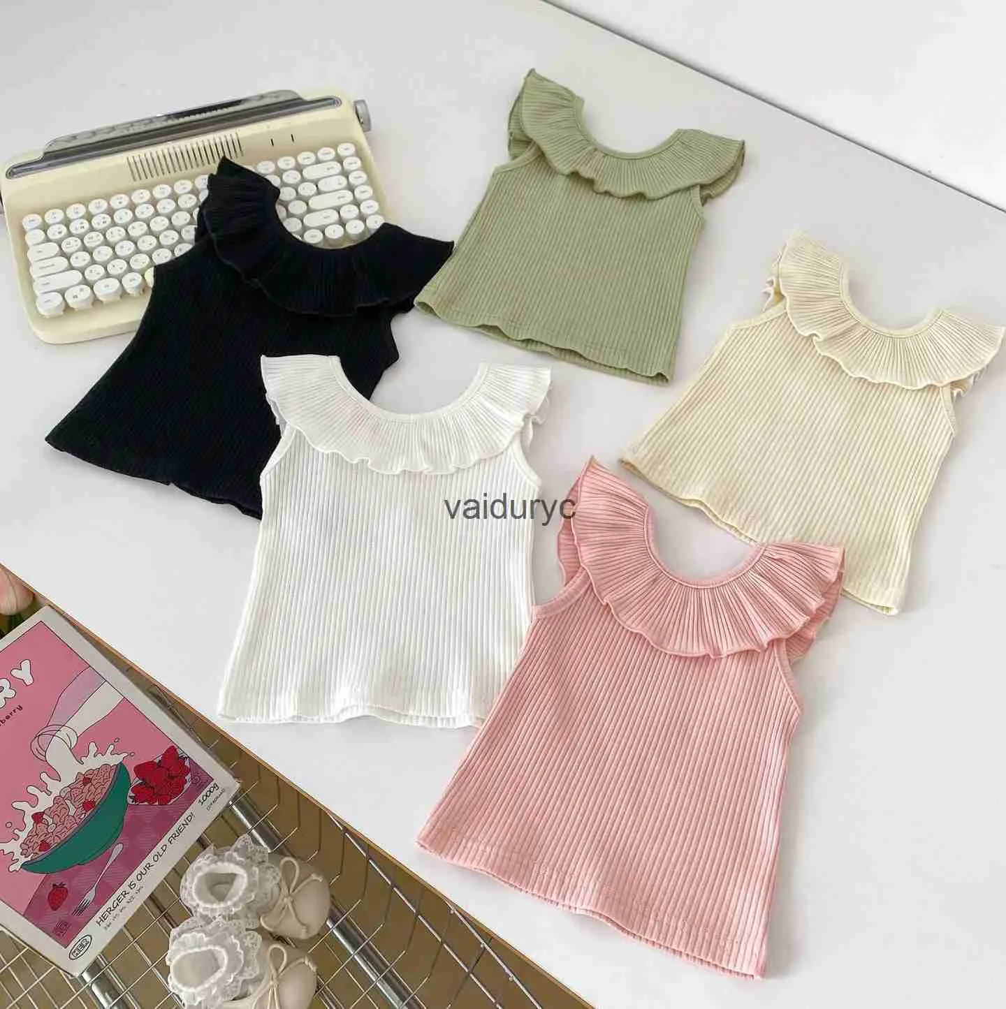 T-shirts 2024 Sommar babykläder ruffle collor spädbarn flickor tee fast rand t shirt flickor bas toppar h240426