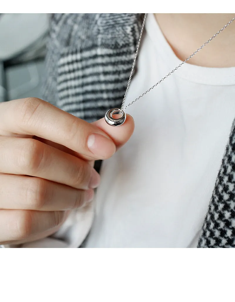 Корейский модельер -дизайнер Геометрический кружок подвесной ожерелья для женщин 100% Реал 925 Серебряная серебряная цепь шей