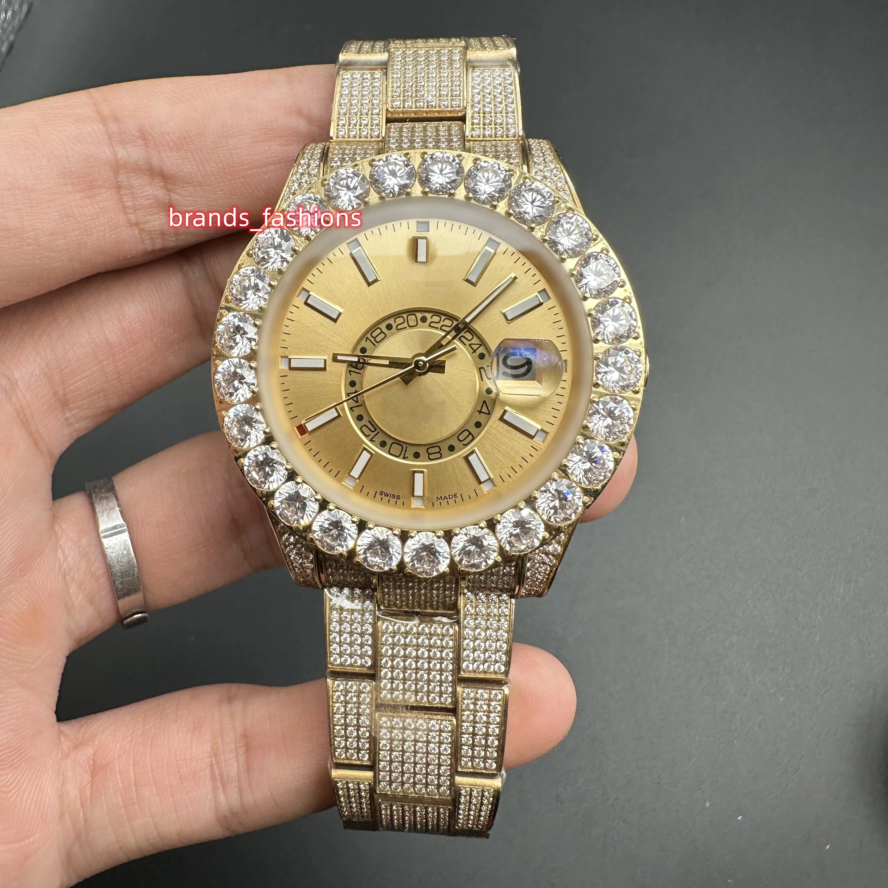 The Latest Men's Iced Out Diamond Watch Prong Set Diamond Bezel Full-diamond Popular Shiny Watch Gold Stainless Steel Case Automatic Movemeng 43mm