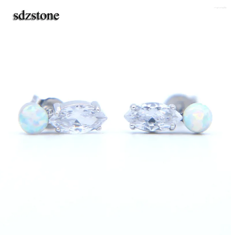 Studörhängen 2024 Anländer smycken Marquise Shape CZ Sparking Bling White Fire Opal Stone Women Girl Gold Color Earring