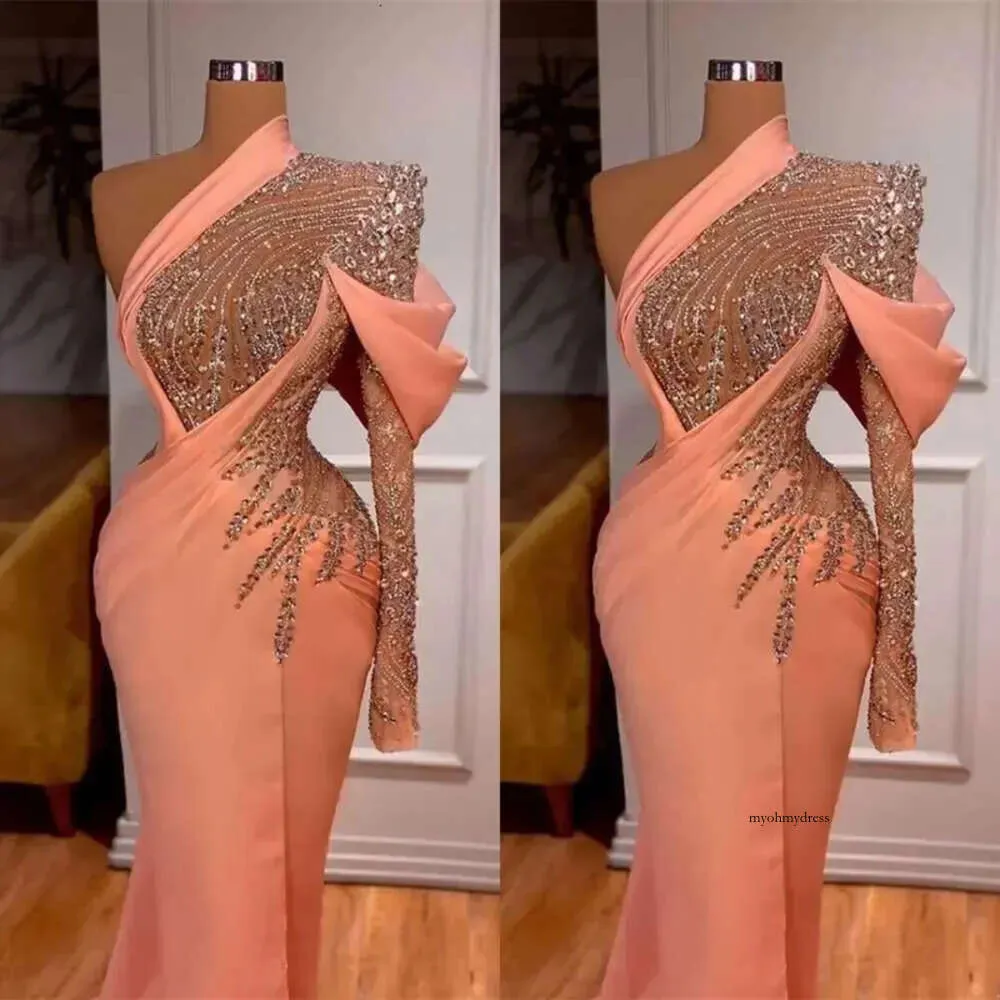 Sexy Prom Arabic Dresses One Shoulder Illusion Long Sleeves Peach Crystal Beads Mermaid Evening Dress Party Pageant Formal Gowns Plus Size Floor Length